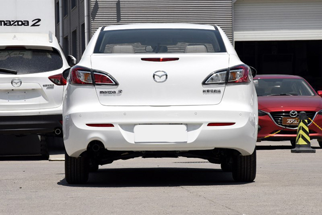 马自达3和骐达如何选,日产骐达和马自达星骋哪个好