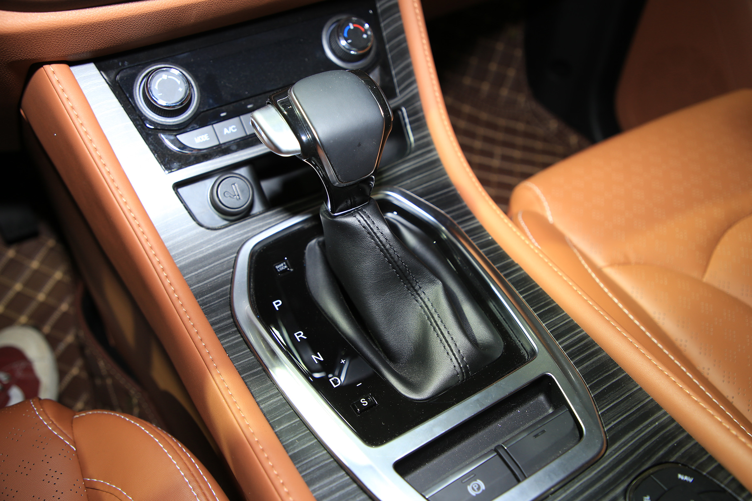 北汽幻速s7试驾视频,幻速s7测评