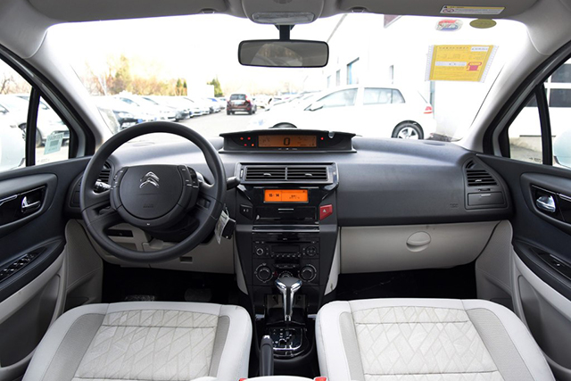 评头论足世嘉，总体瑕不掩瑜