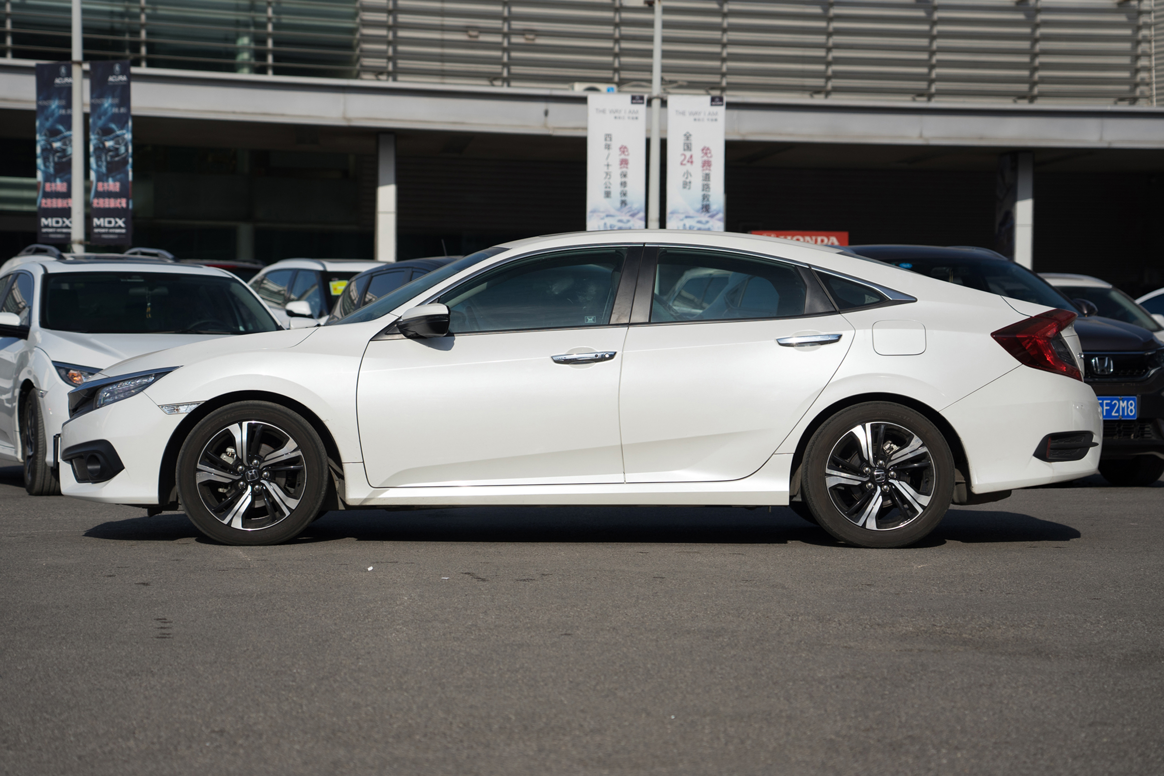 毒辣车评视频本田思域,博主说车2017年的本田思域