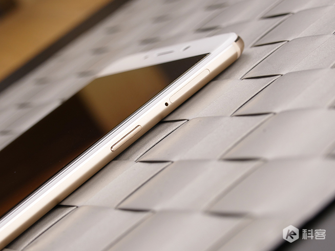 oppor9plus都是6英寸吗,oppor9plus好用吗