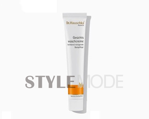 女人必须有的十样化妆品,女人一定要有的10件奢侈品