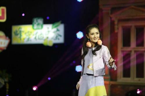 谢娜回应主持风格质疑,谢娜压力大