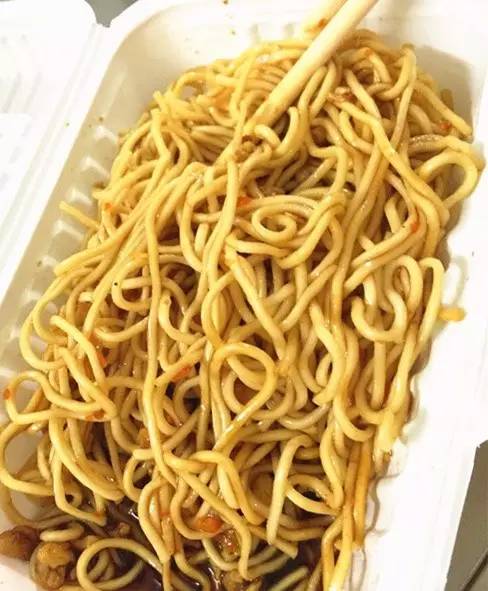 贺龙体育场附近有什么美食,贺龙体育馆摩天轮附近美食