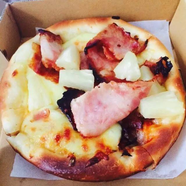 贺龙体育场附近有什么美食,贺龙体育馆摩天轮附近美食