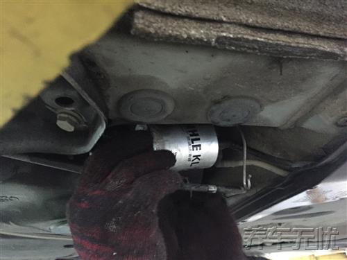 汽车快修养护极简养车优惠,养车无忧为什么要在店内维修