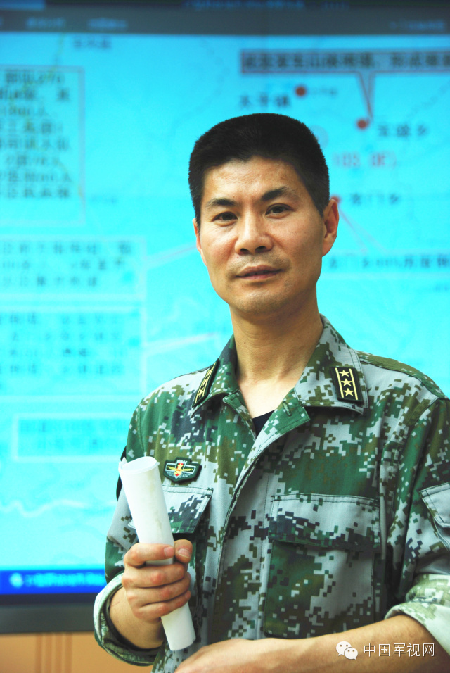 讲述|曾和平：17年军事新闻路虽九死其犹未悔