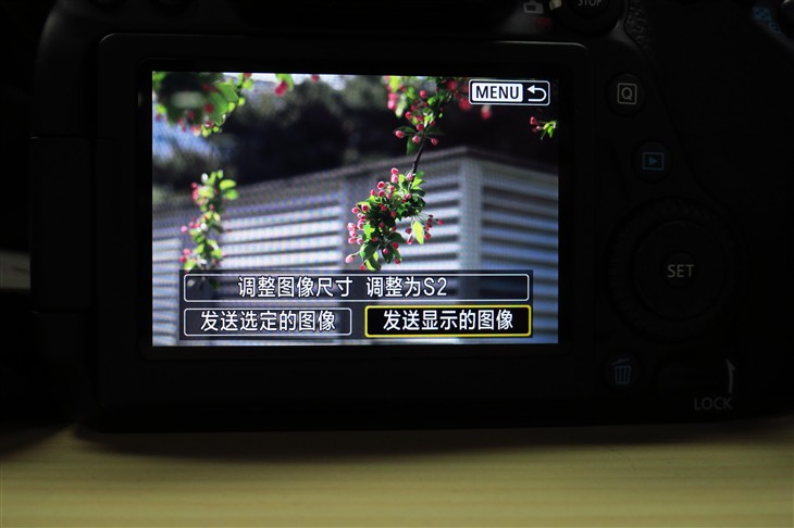 佳能eos80d拍照怎么样,七年前的佳能eos80d相机值得入手