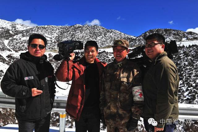 讲述|曾和平：17年军事新闻路虽九死其犹未悔