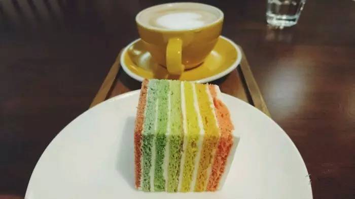 贺龙体育场附近有什么美食,贺龙体育馆摩天轮附近美食