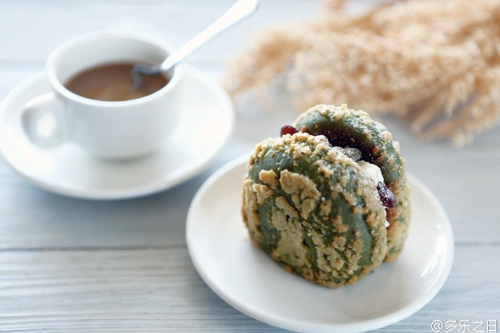 都教授代言服装,都教授北京现代广告