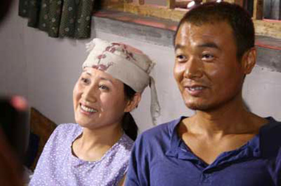 他曾比葛优还有名，因演反派被唾骂追打，53岁坚持丁克至今无子