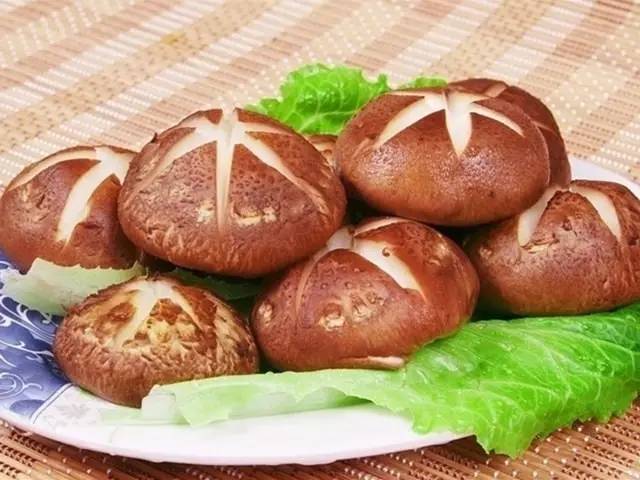 围观的谣言,朋友圈那些离谱的谣言