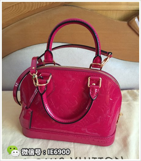 败家妹子欧洲扫回CHANELLV多款硬货，剁手也要买买买！