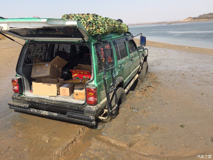 切诺基213全新车,1万多切诺基