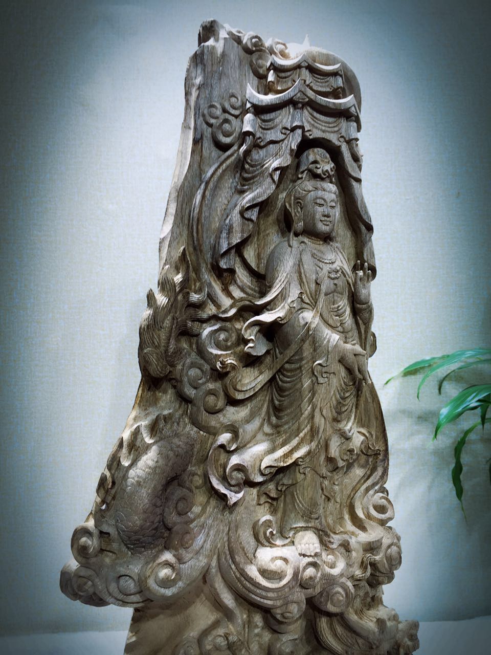 加里曼丹沉香珠子108颗多少克 (如何辨别天然加里曼丹沉香手镯)