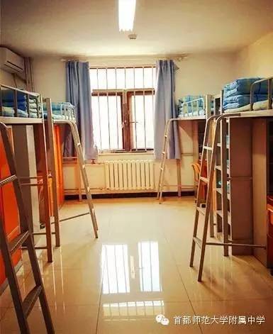 住在负一楼是什么体验,住在宿舍楼的感受