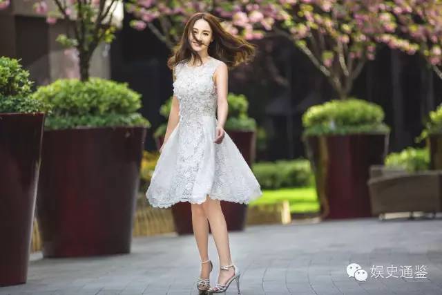 高圆圆现身韩国时装周,高圆圆谢娜时装周