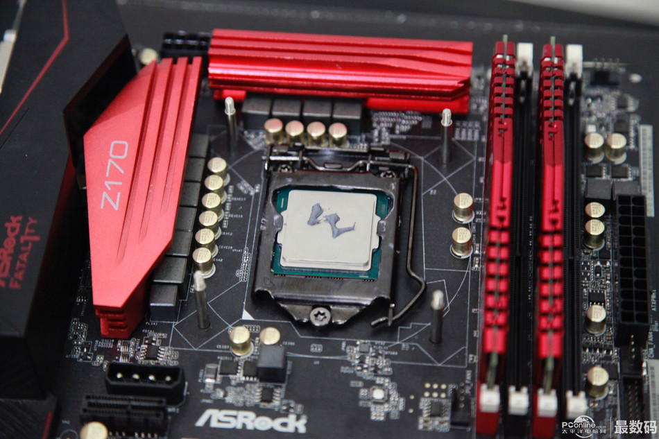 笔电当道但我依旧独宠台式