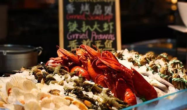能吃一整天的自助餐,可以吃上一天的自助餐
