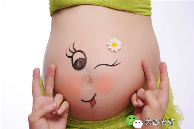 听说B超做多了会影响胎儿发育，是真的么？