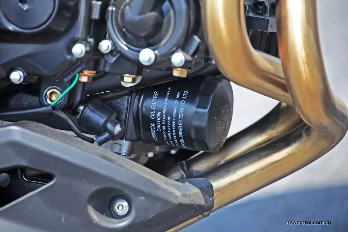 春风650nk和400nk如何选,春风400nk哪款最好