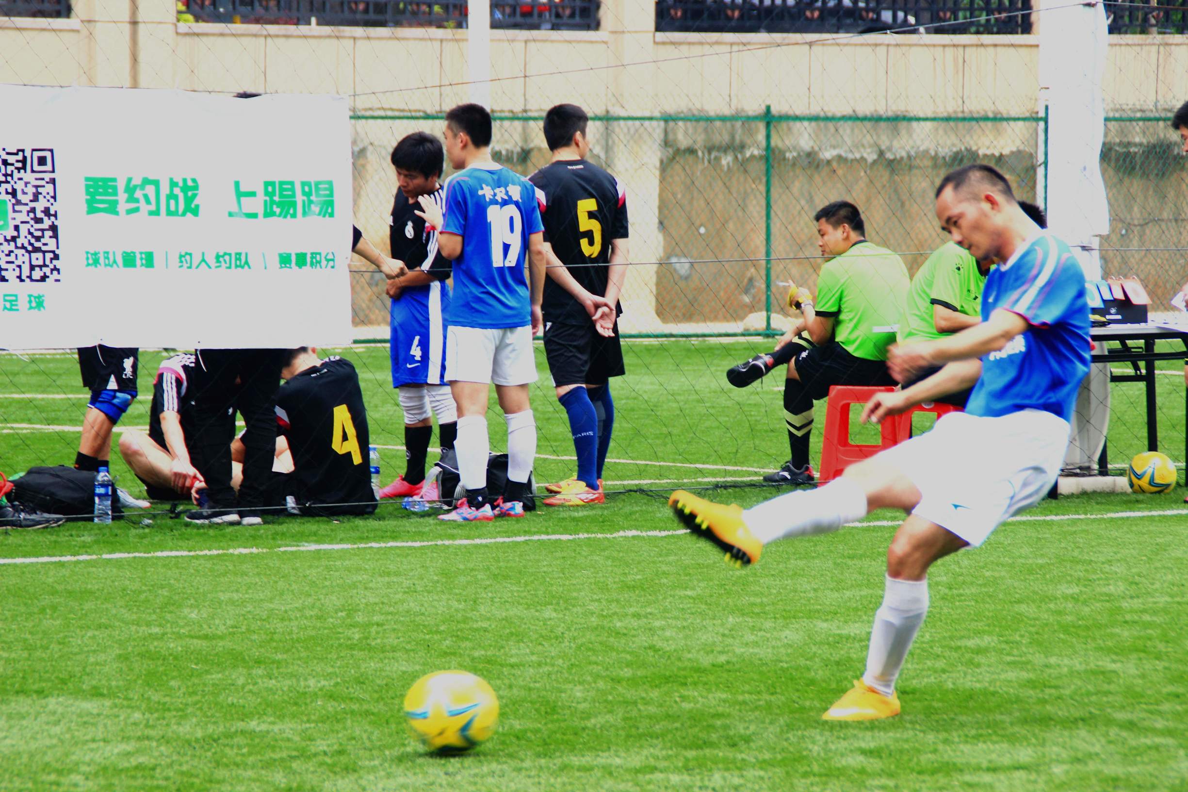 以梦为马激情朗诵,以梦为马诗酒趁年华