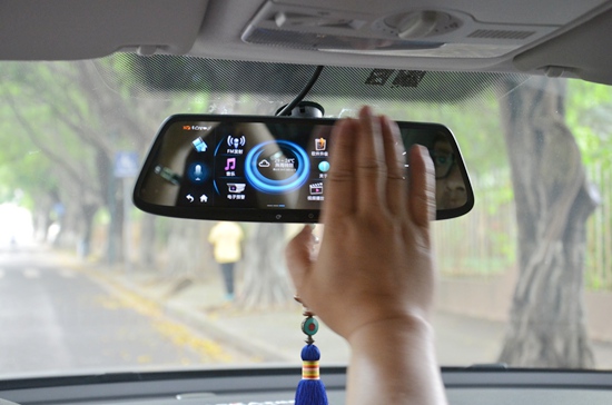 从期待到依赖写给经销商与终端店的“卡仕达·镜”体验