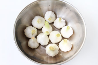 怎么腌糖蒜最好吃步骤,能快速腌好糖蒜的方法