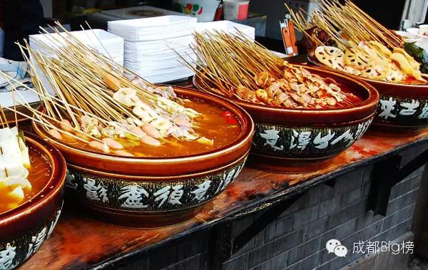 为全国人民科普火锅串串麻辣烫是每一个成都人的毕生课题