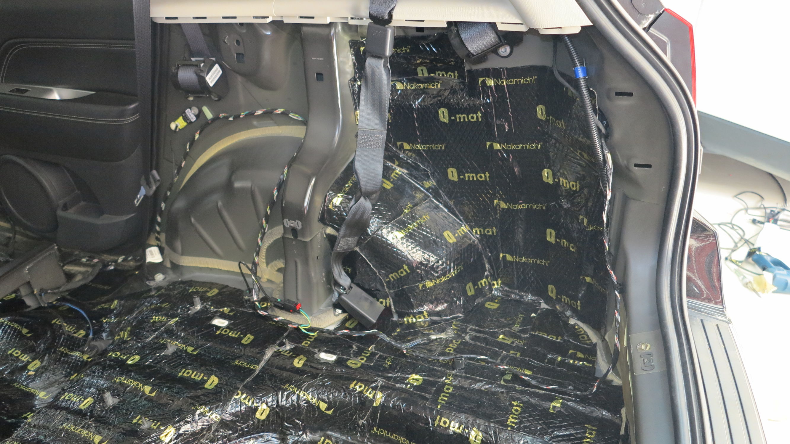 jeep指南者隔音测试,jeep指南者全车隔音多少钱