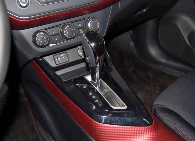 2016款日产蓝鸟智酷版讲解,2016款日产蓝鸟功能介绍