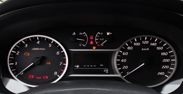 2016款日产蓝鸟智酷版讲解,2016款日产蓝鸟功能介绍