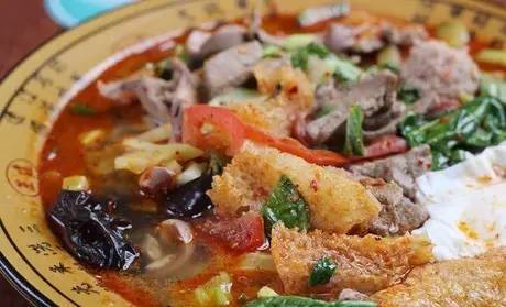 南京明瓦廊牛肉锅贴,南京明瓦廊小吃街推荐