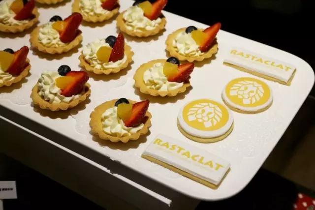 一个来自意大利的新兴潮牌,rastaclat潮牌