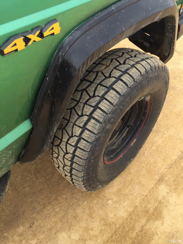 切诺基213全新车,1万多切诺基