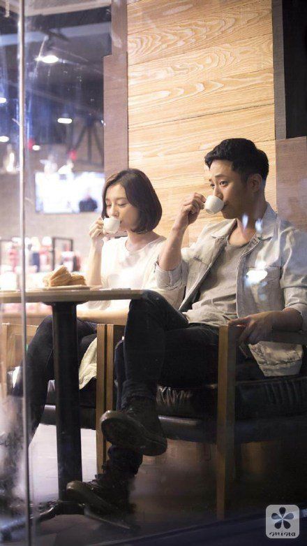 不逊色“双宋”《太后》剧中这对配角CP的情侣装也是非常的牛！