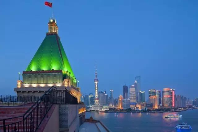 一开始我也不懂,为什么名人都爱住这些老酒店,直到...