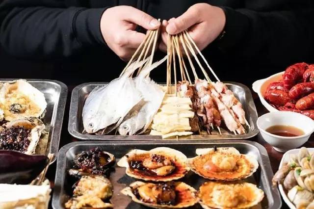 谁能有我毒？我的“深夜毒霸”称号可不是浪得虚名