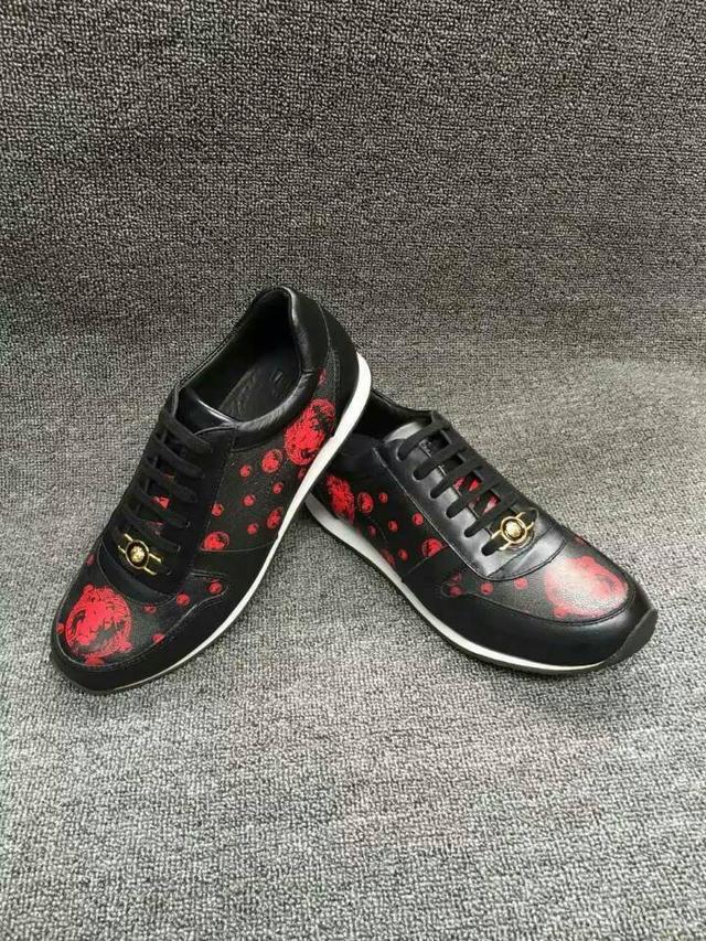 巴利对比普拉达,巴利和tods哪个档次高