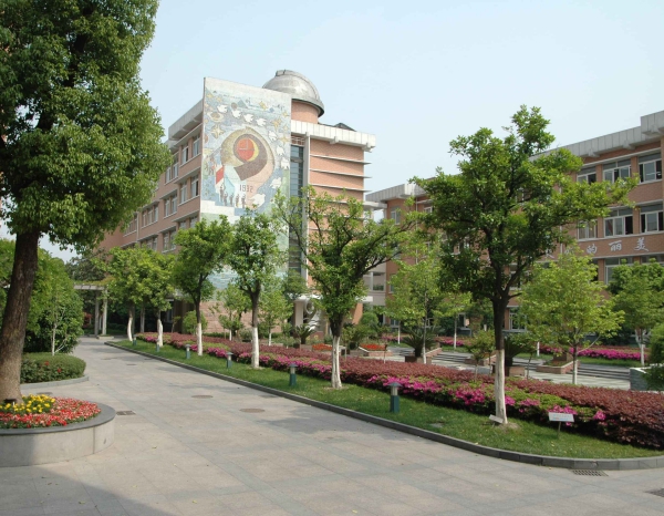 杭九中2022届毕业生,杭九中毕业照