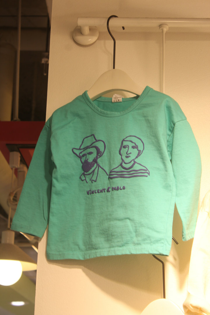 流行色暗泉绿,流行色橄榄绿