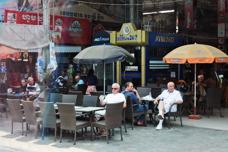 柬埔寨旅行注意什么,柬埔寨旅行纪录片