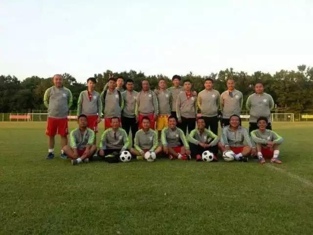 周末没事儿来体委/汇佳看球咱昌平人自己的百姓足球联赛开踢了