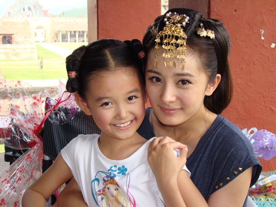 蒋依依和王俊凯个人生活,蒋依依跟王俊凯是什么关系