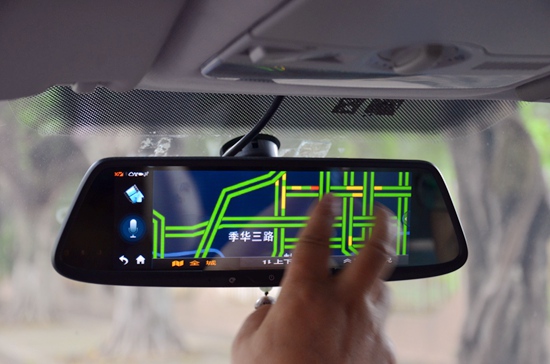 从期待到依赖写给经销商与终端店的“卡仕达·镜”体验