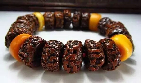 买金刚菩提手串注意事项,买金刚菩提有什么注意事项