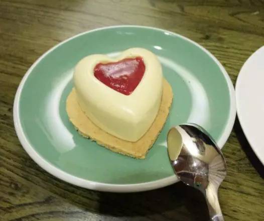 宋仲基欧巴来哈尔滨必去的6家咖啡厅，第3家居然是.....