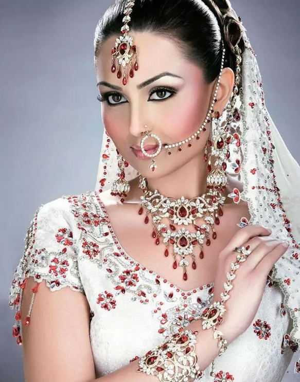 印度新娘妆摄影,印度的新娘妆异域风情简直美爆了
