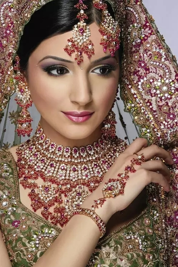 印度新娘妆摄影,印度的新娘妆异域风情简直美爆了
